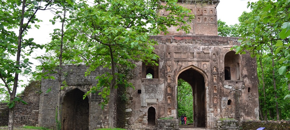 Discover the Charm of Chhindwara through its Enchanting Landmarks